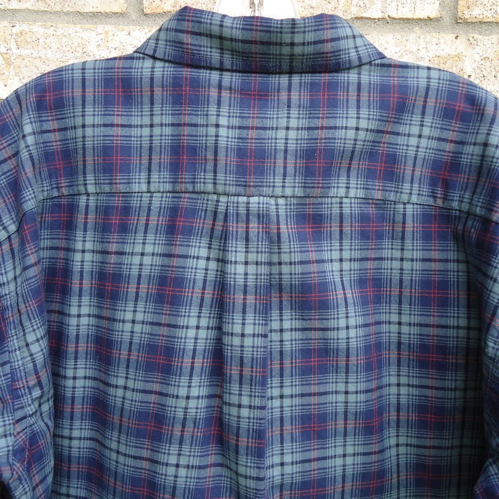 SIZE L. PATAGONIA 100% organic cotton flannel shirt. - Picture 8 of 16